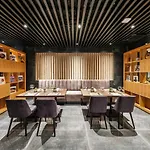 Voya Hotel 5*