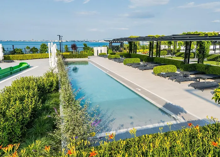 Hotell Voya 5*